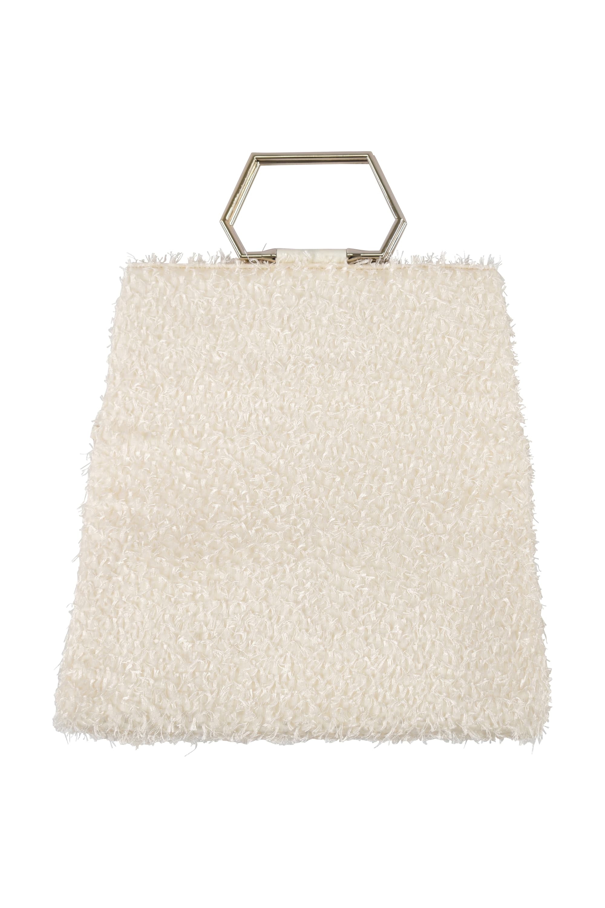 メタルハンドル×シャギーベージュバッグ