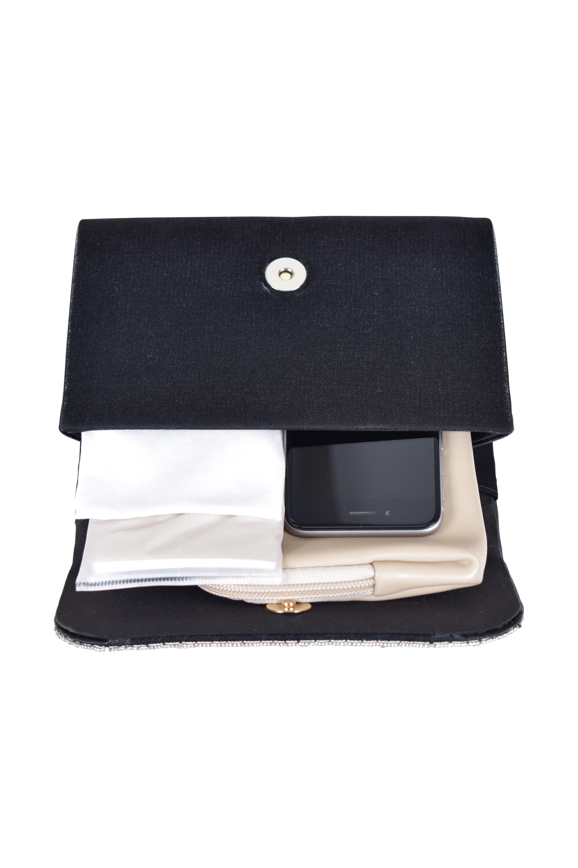 フラワービーズ刺繍スクエアブラックバッグ