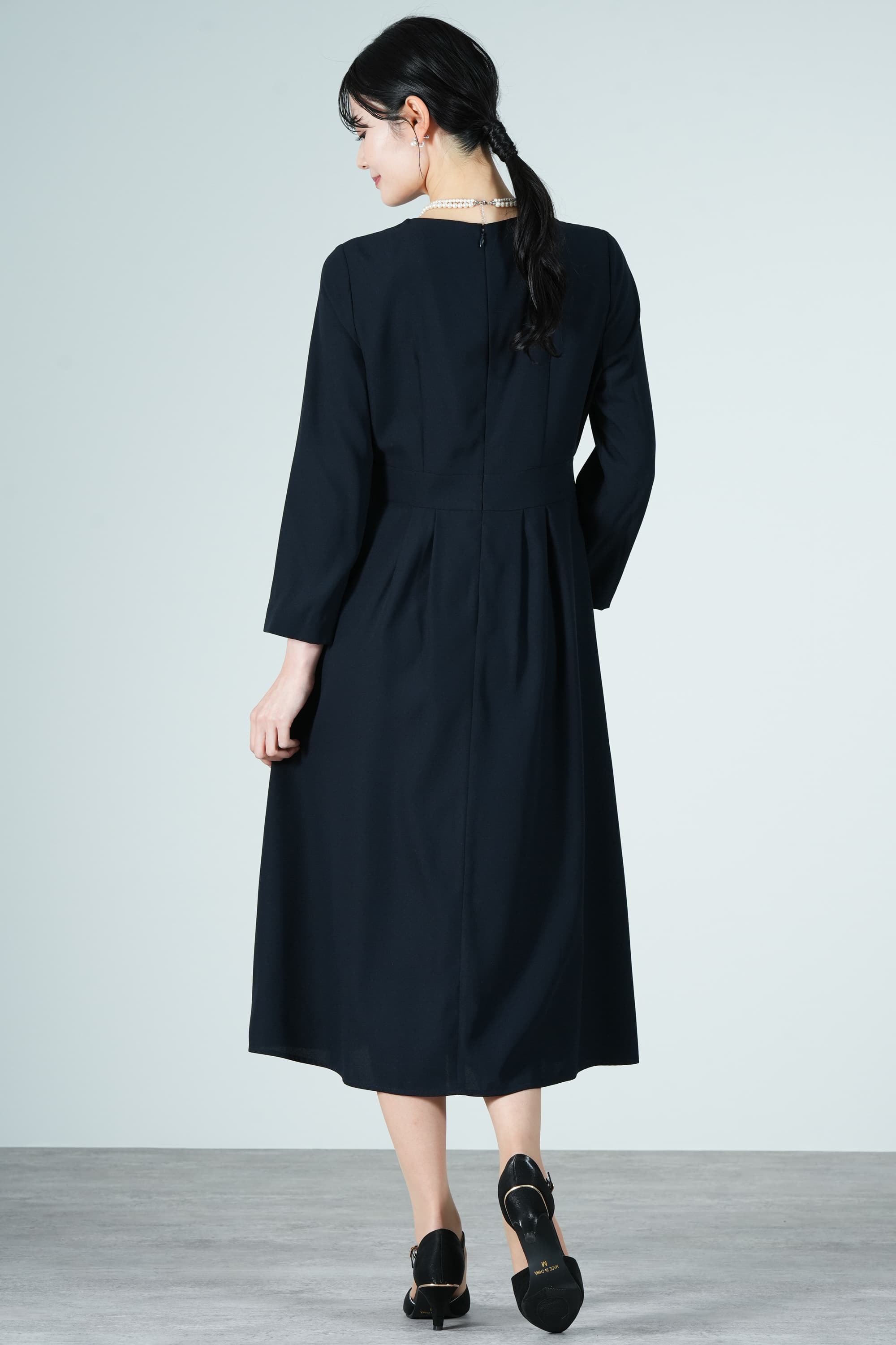 AIMER ミックスツイード×ネイビーワンピースセット (M〜L) をレンタル