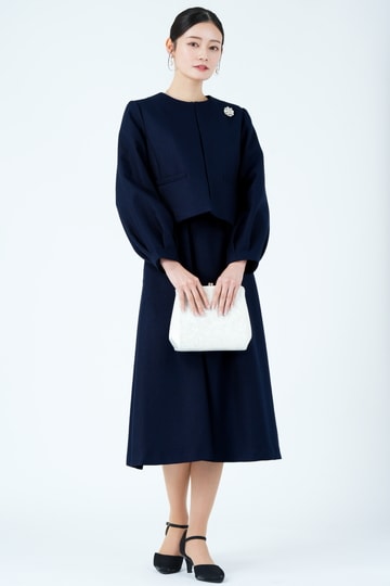 ノーカラージャケット&times;上品フレアネイビーワンピースセット