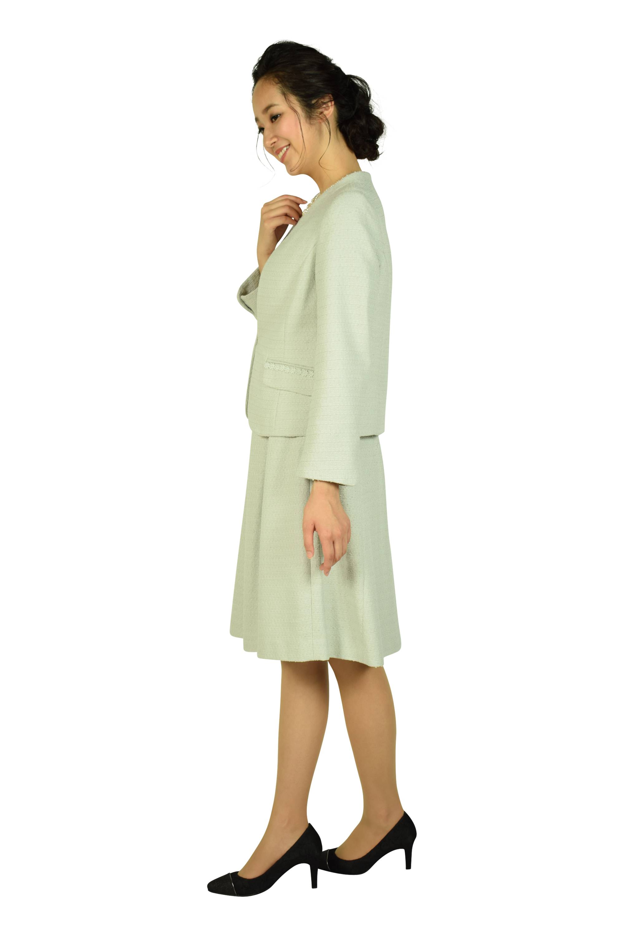 ノーカラーミルキーブルースーツセット