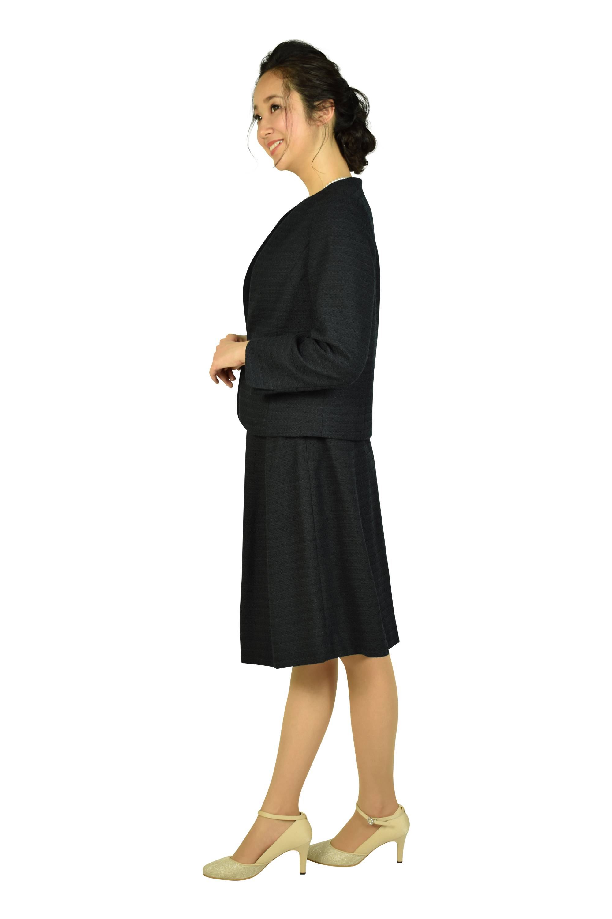 ノーカラーネイビースーツセット