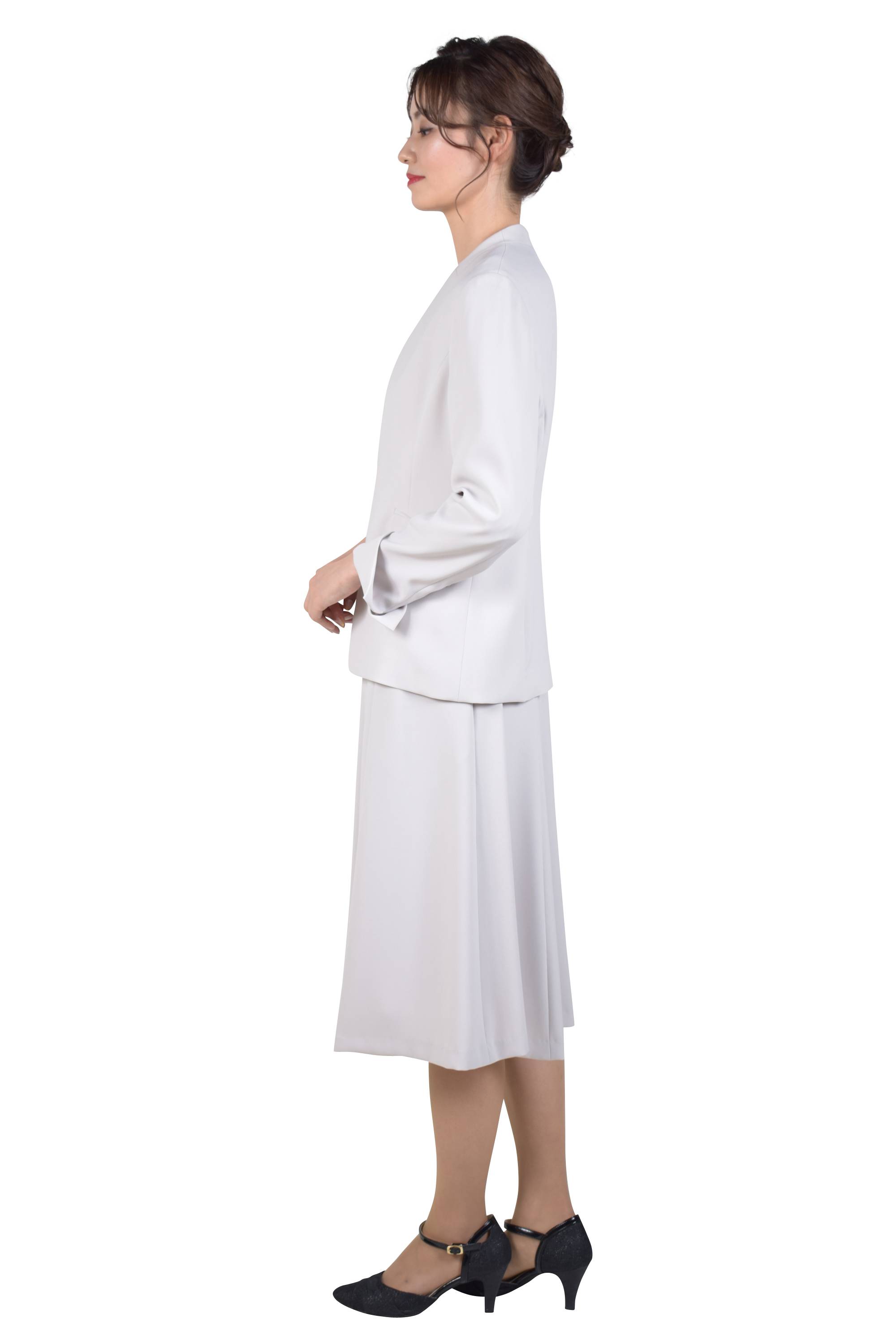 シンプルグレージュスカートスーツセット