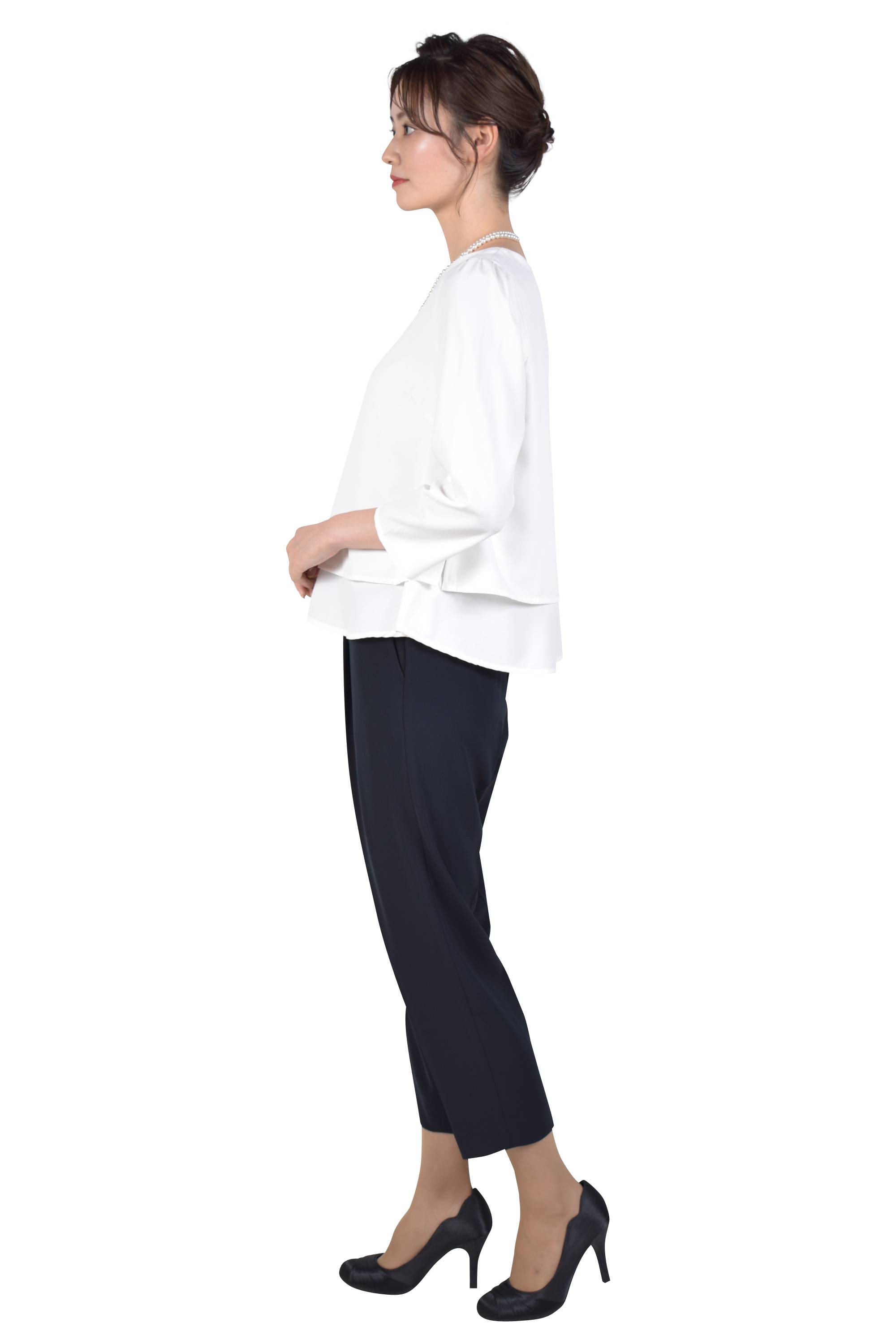 自由区 上品ネイビーパンツスーツセット (L〜LL) をレンタル - 結婚式