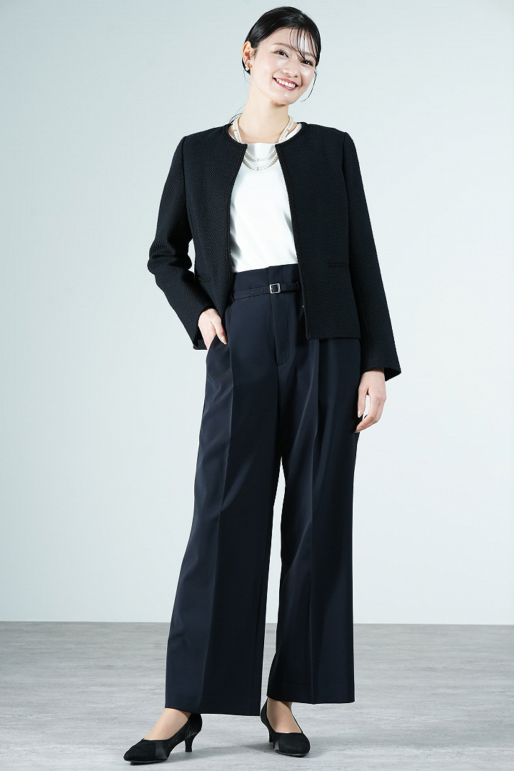 ノーカラーツイードジャケット×ネイビーパンツスーツセット