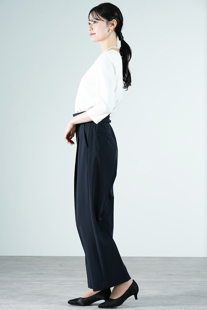 ノーカラーツイードジャケット×ネイビーパンツスーツセット