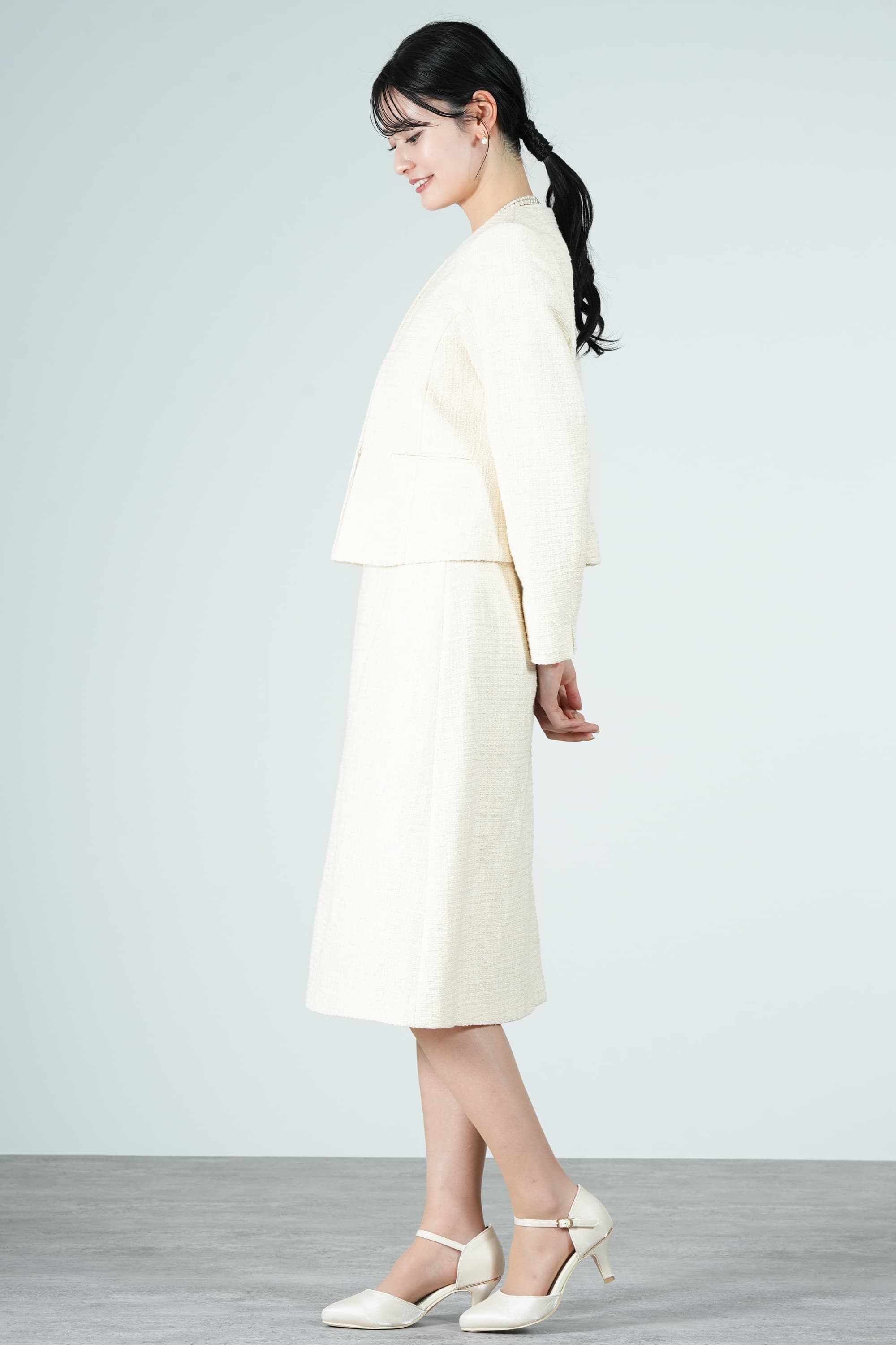 ラメ混ツイードアイボリースカートスーツセット