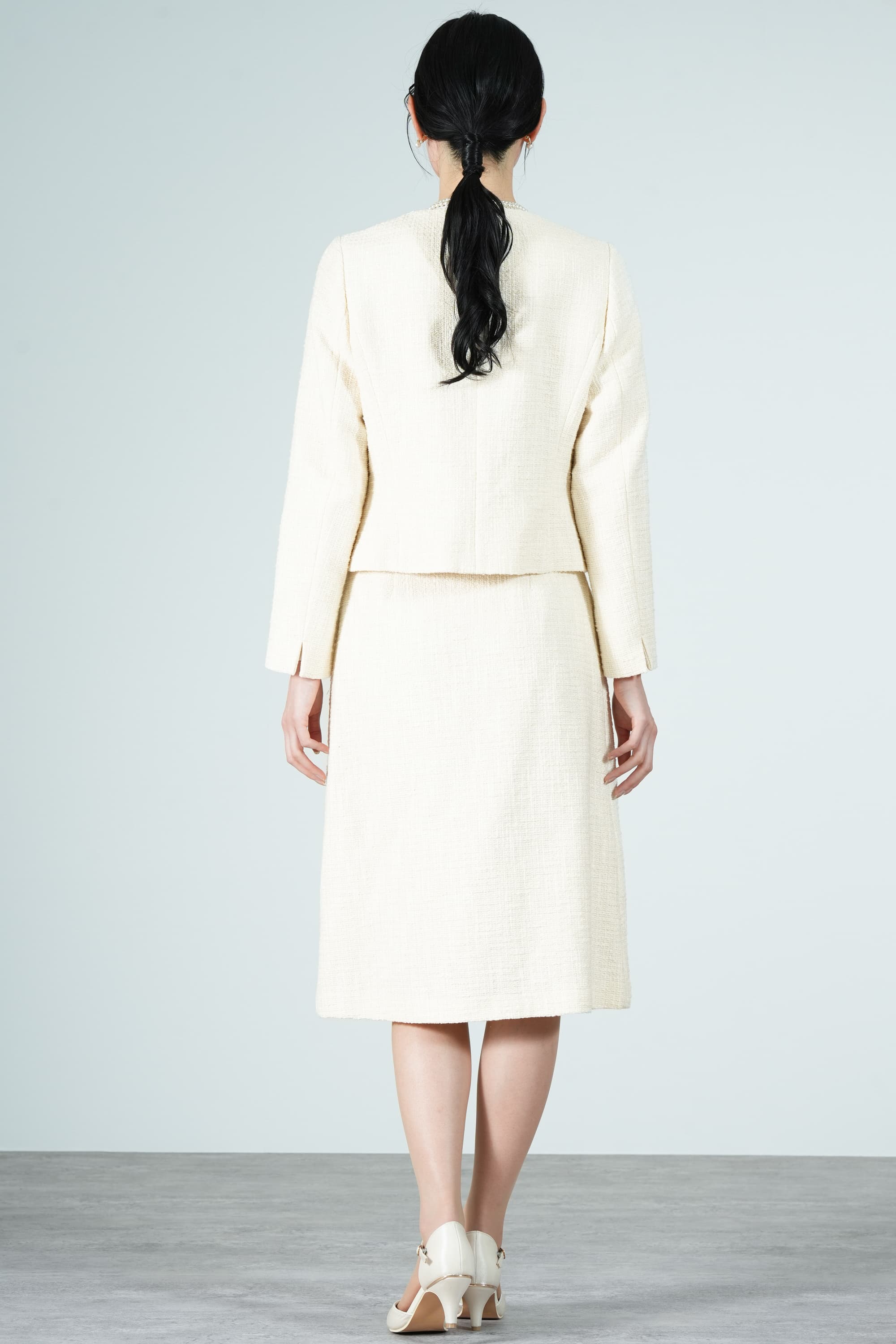 ラメ混ツイードアイボリースカートスーツセット