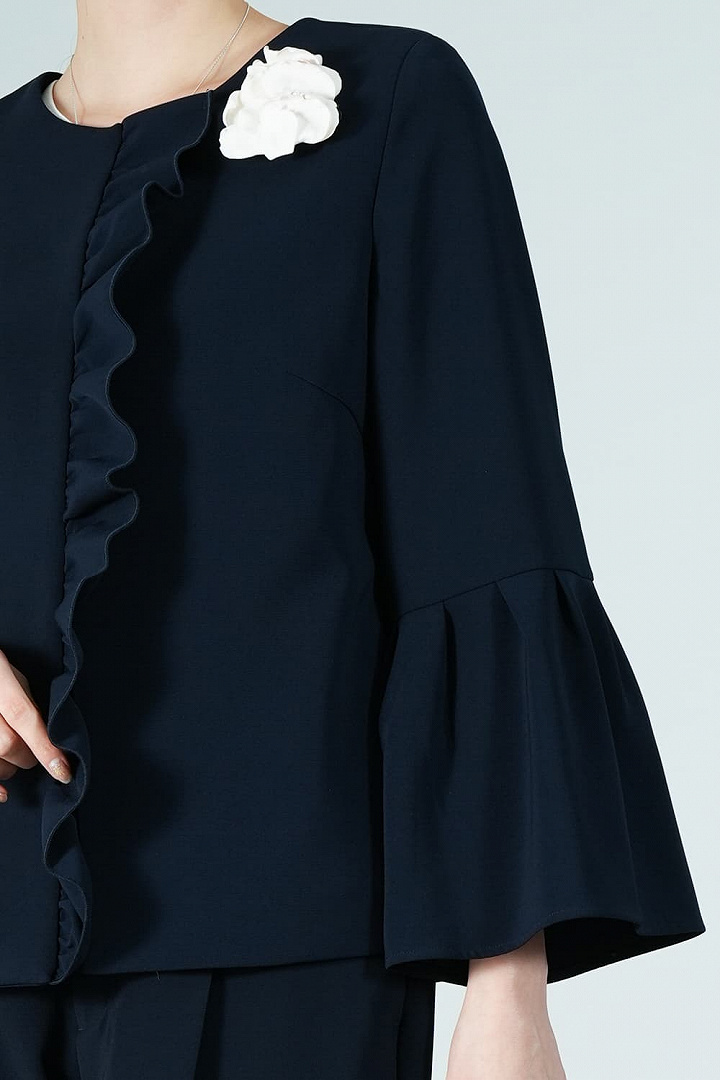 片フリルデザインネイビーパンツスーツセット