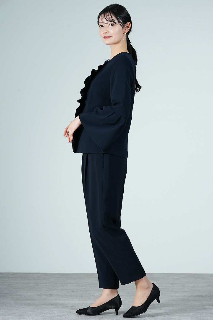 片フリルデザインネイビーパンツスーツセット