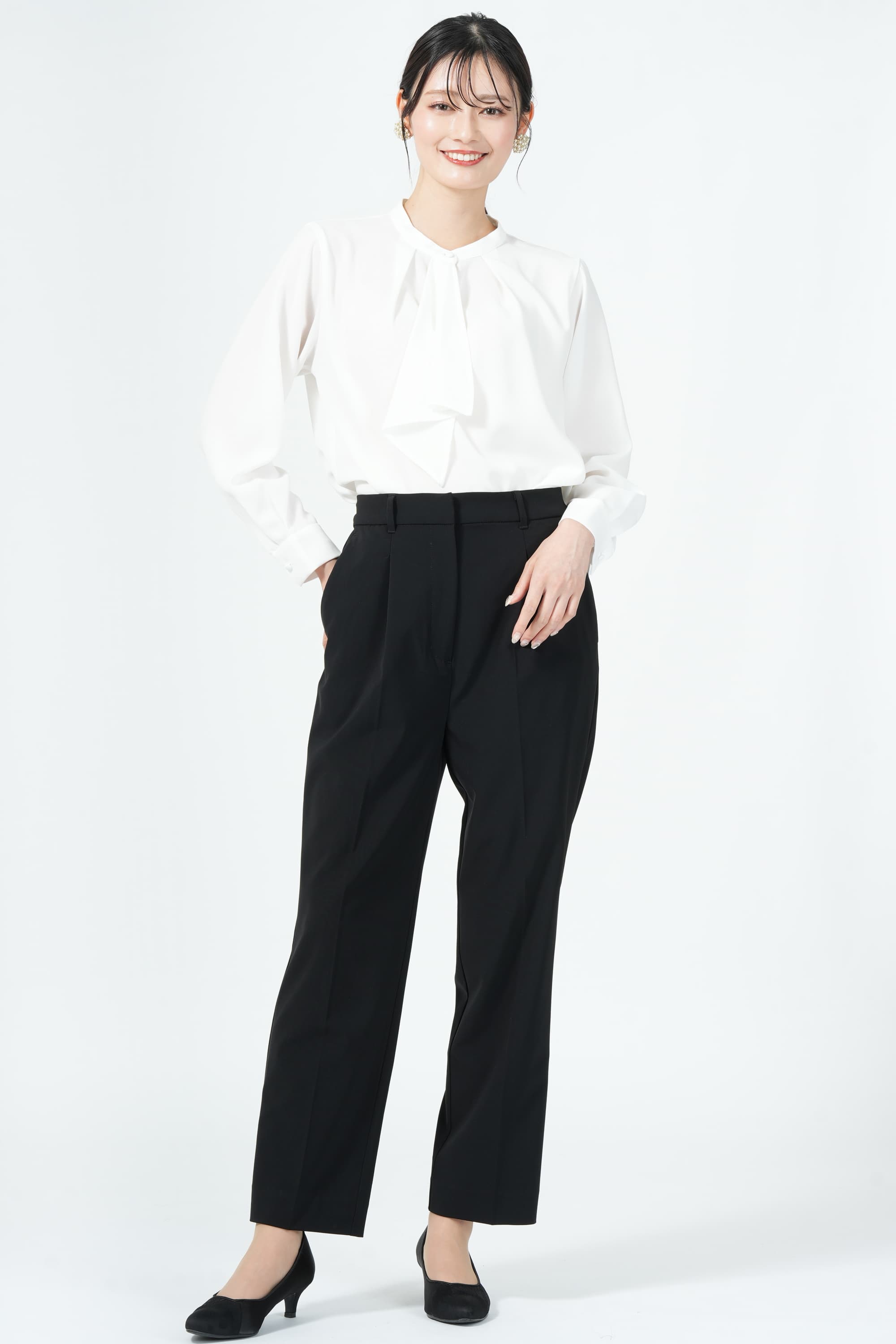 ラメ織ツイード調アイボリー×ブラックパンツスーツセット