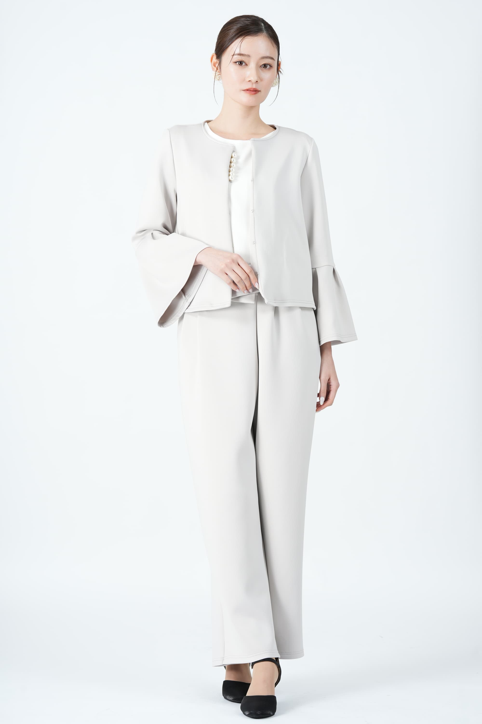 White Joola ハイストレッチグレージュパンツスーツセット (M) を