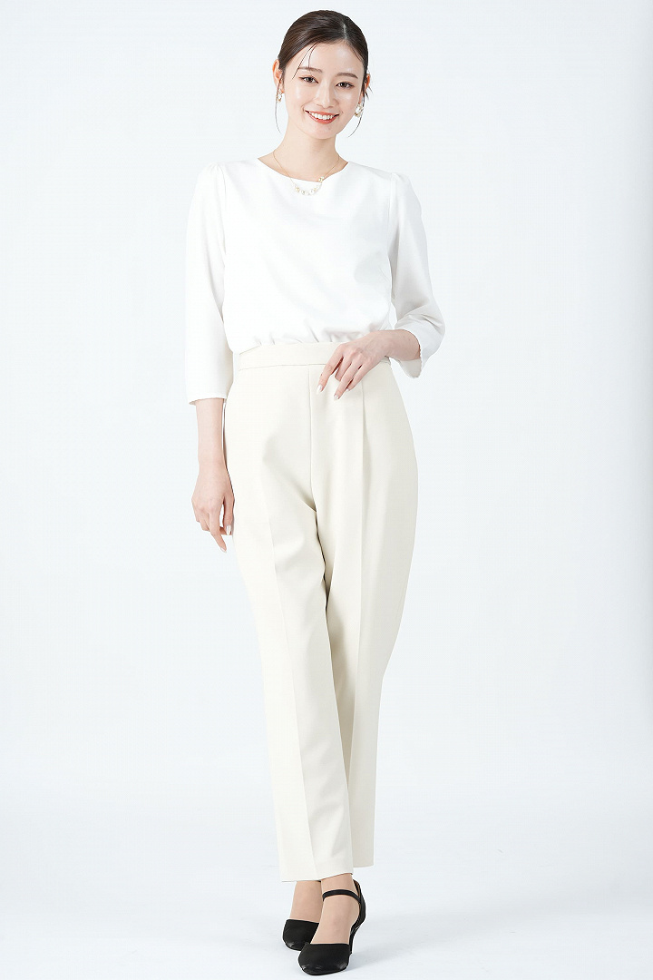 ベルスリーブアイボリーパンツスーツセット