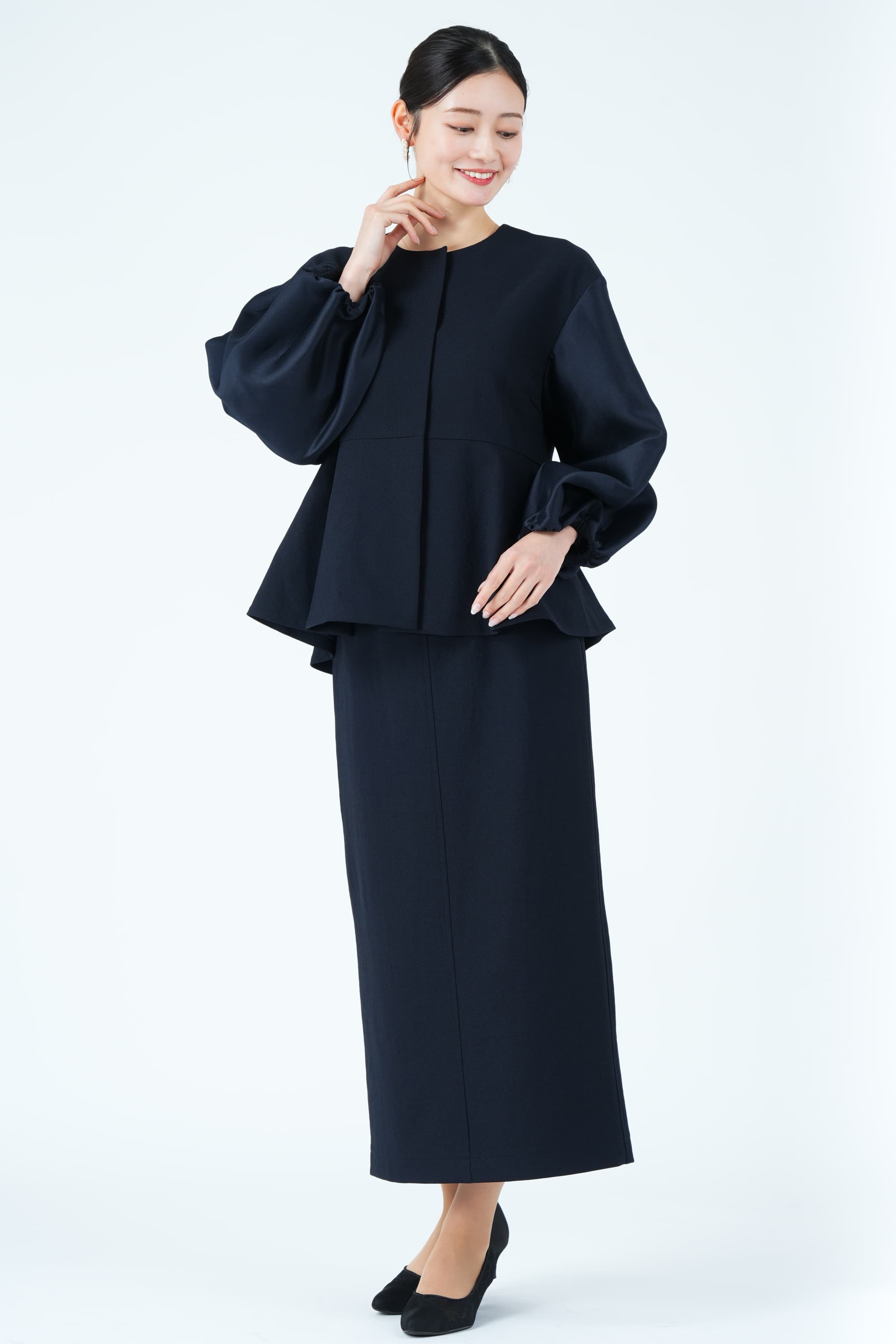 異素材スリーブペプラムネイビースカートスーツセット