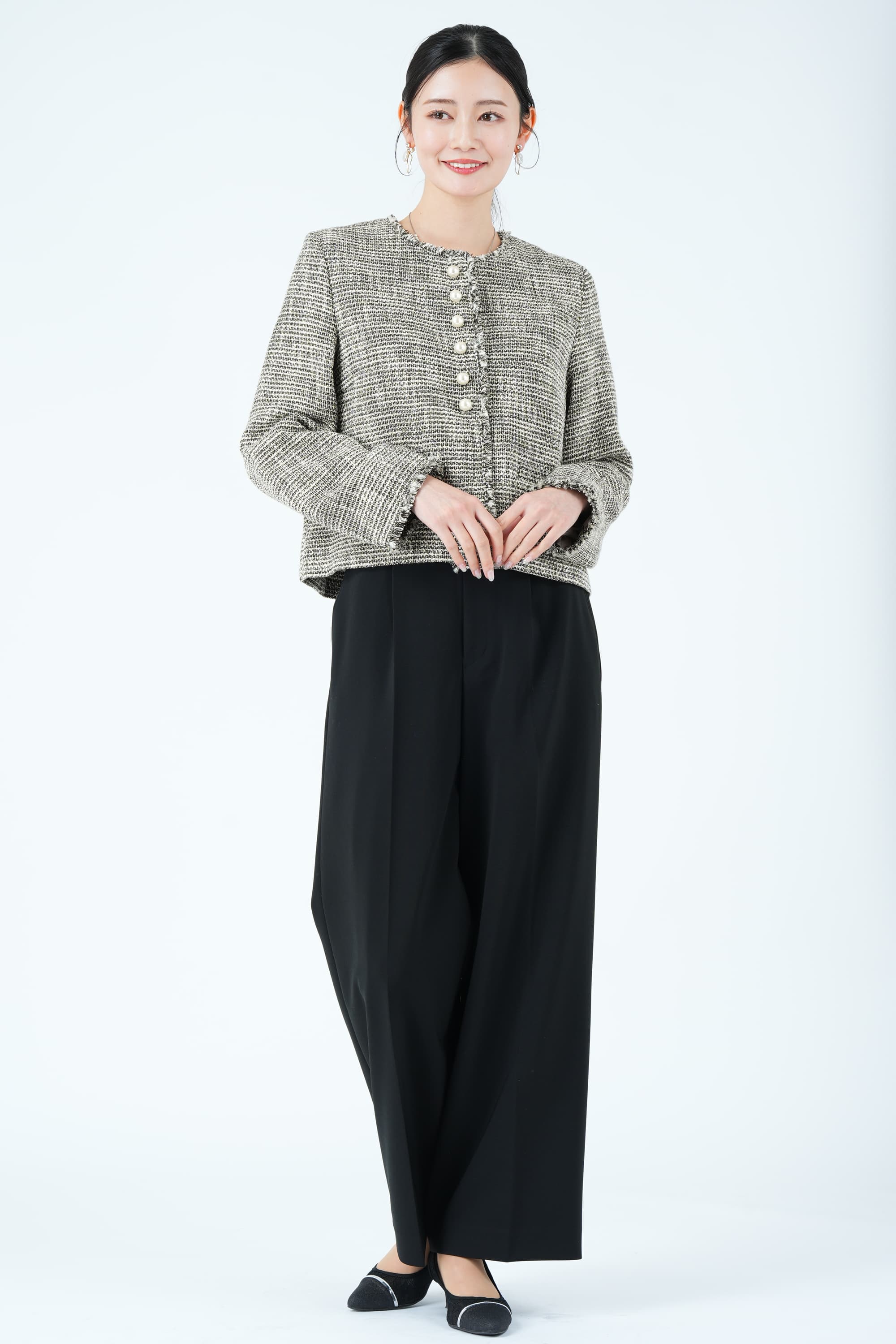 パールボタンスラブツイードブラックパンツスーツセット