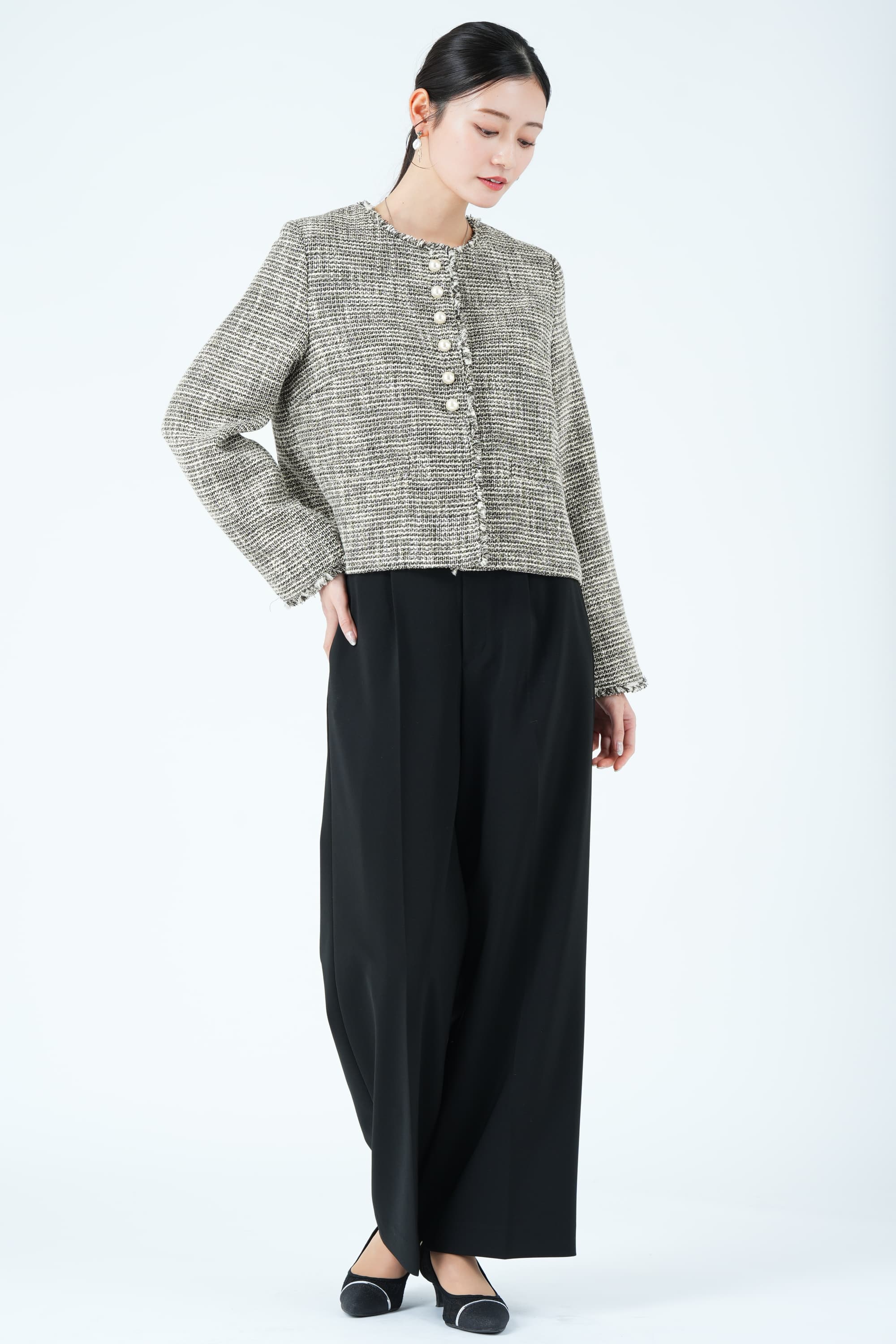 パールボタンスラブツイードブラックパンツスーツセット