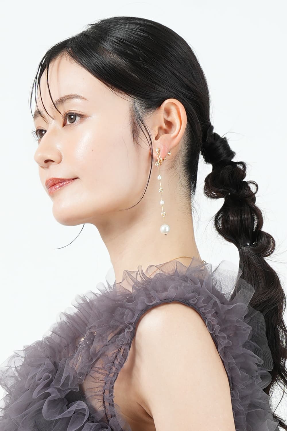 華奢チェーンゴールドイヤリング