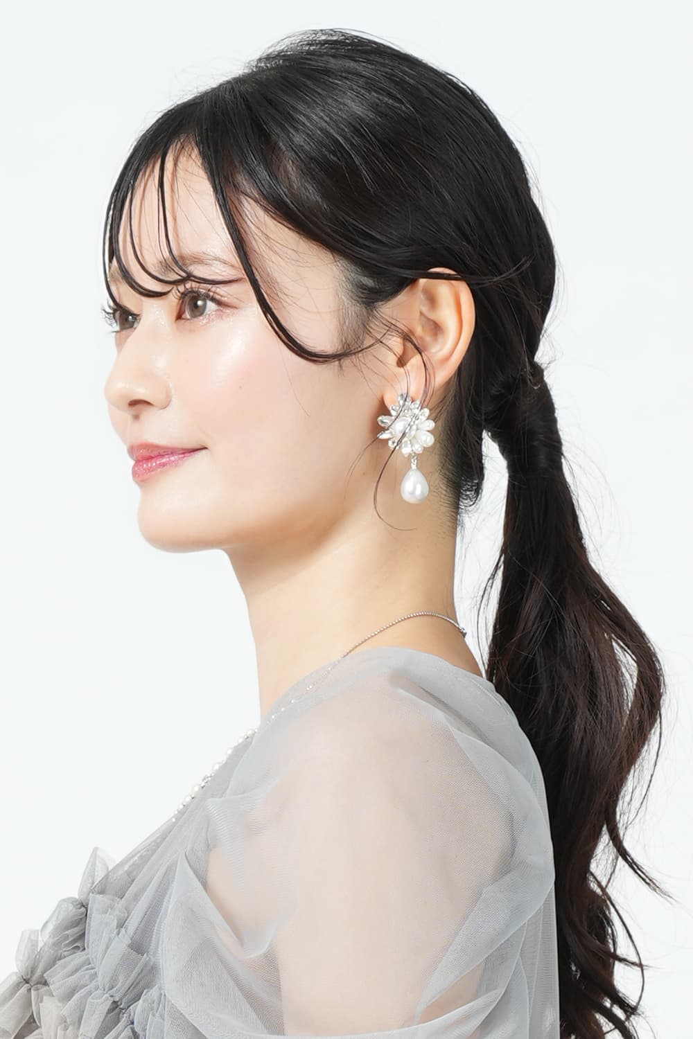 フラワーモチーフシルバーイヤリング