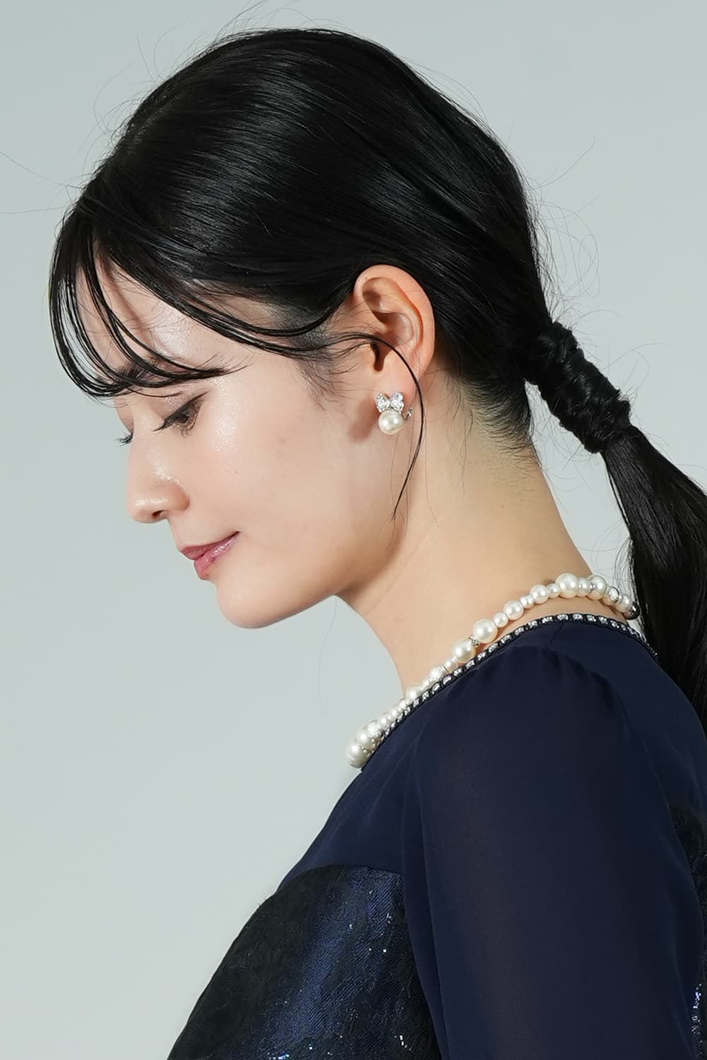 リボンモチーフシルバーイヤリング