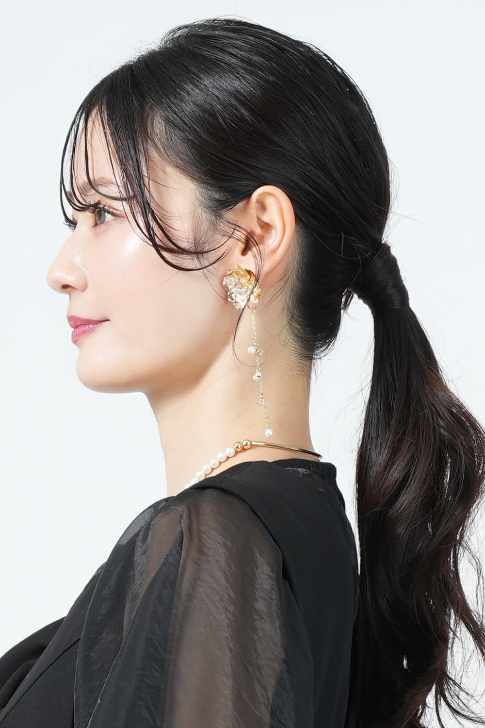 メタルフラワーゴールドイヤリング